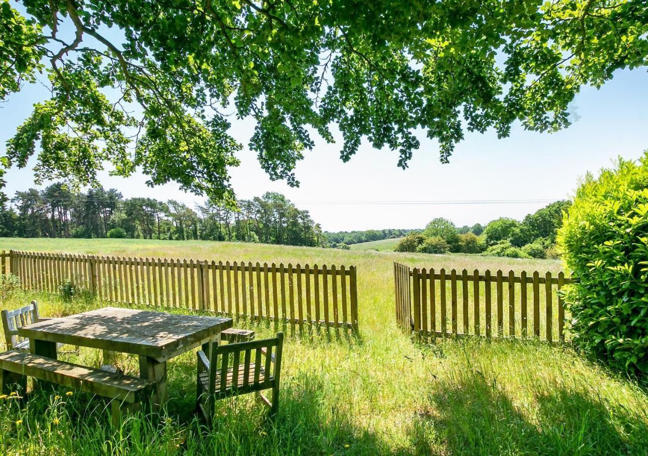 Lodge Farm - Stunning 3 Bed With Large Garden! Beckley  Kültér fotó